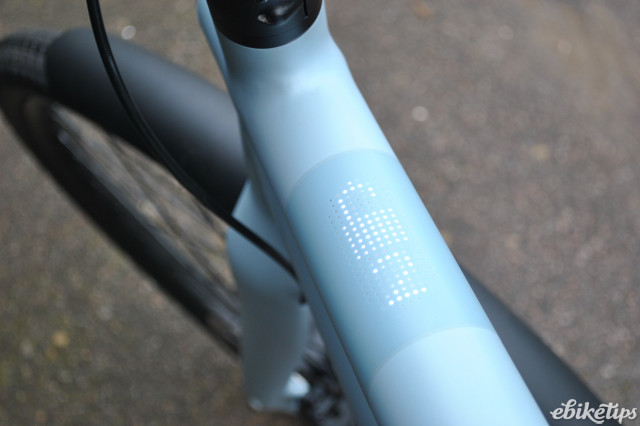 VanMoof S3 top tube.JPG