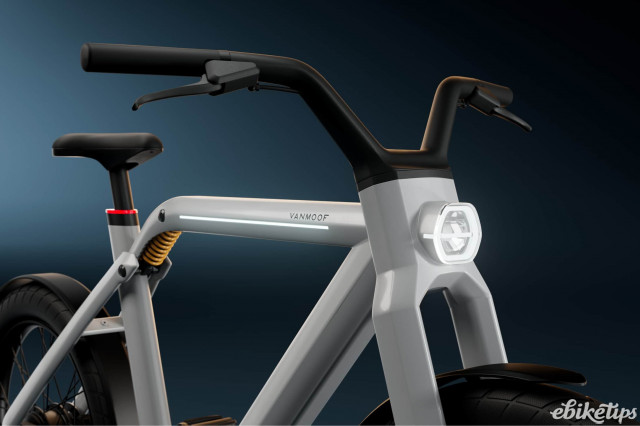 VanMoof V front.jpg