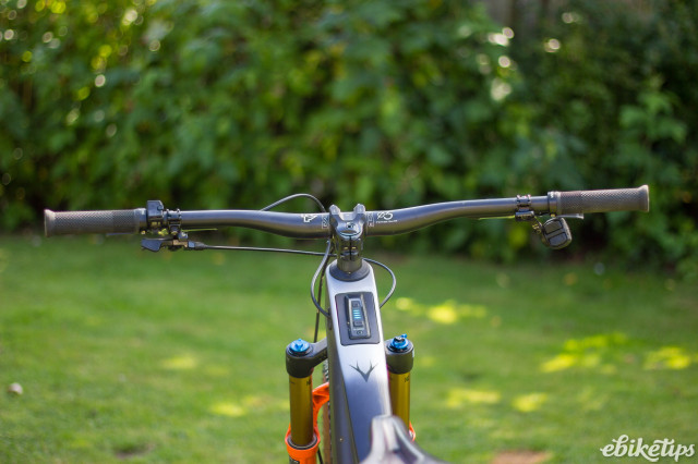 Whyte ELyte 140 Works cockpit.jpg