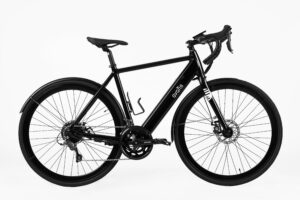 1 &ndash; The Avaris 3.6 Road eBike with mudguards