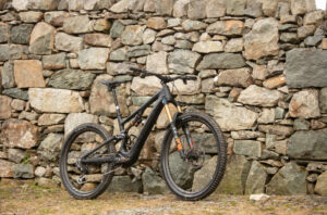 2023 specialized s works levo gen 2 hero.jpg