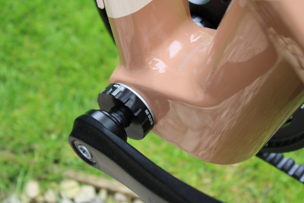 2024 ADO Air Carbon Bottom Bracket Area