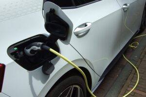 Charging eCar.jpg