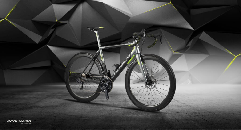 Colnago E64 – nera background