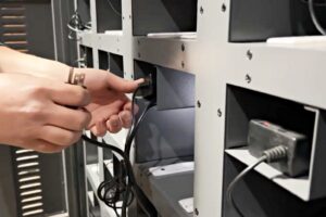 E-bike charging locker