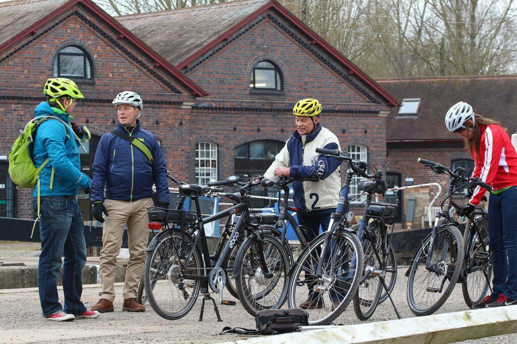 EBC group riding 20.jpg