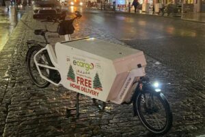 Colchester eCargo Bike Urban Arrow