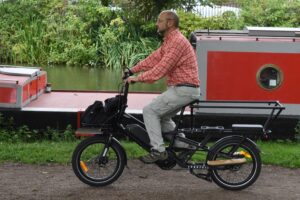 Estarli Cargo riding 5.JPG