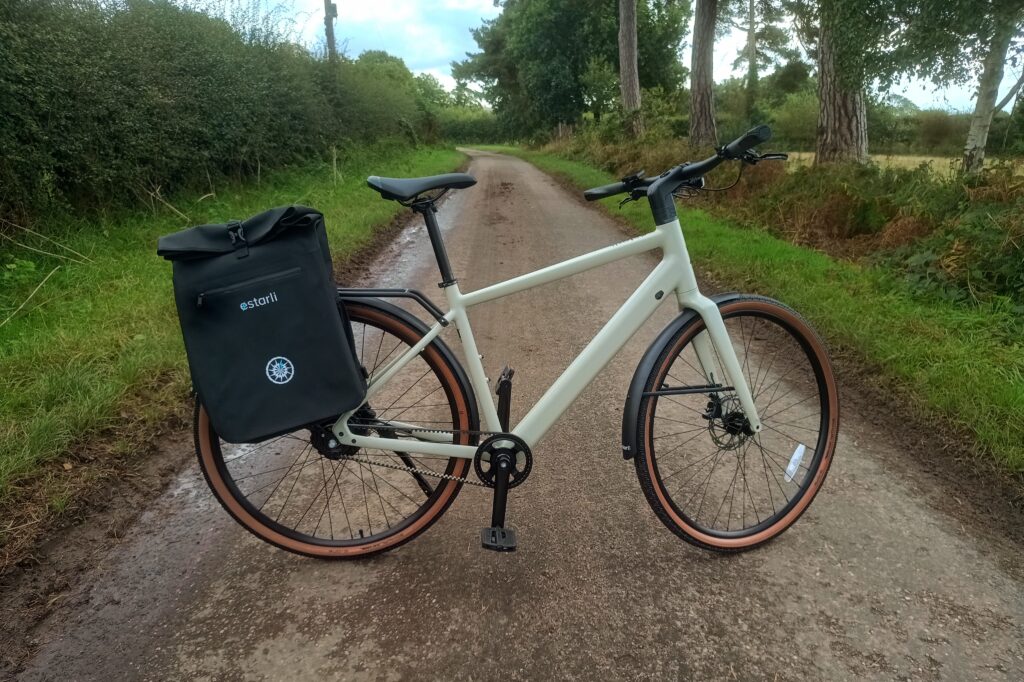 Estarli e28.X pannier side