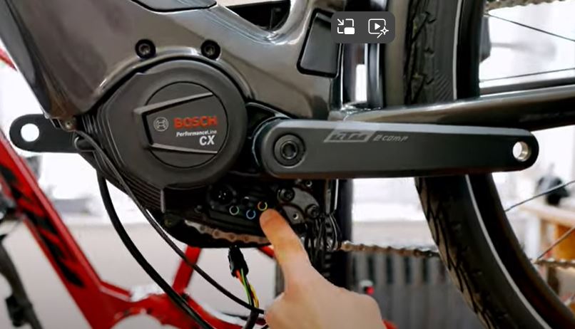 Free Auxiliary Power Ports on Bosch mid drive