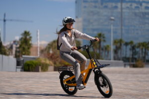 Heybike EC Compact Sport riding.jpg