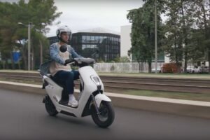 Honda EM1 e.jpg
