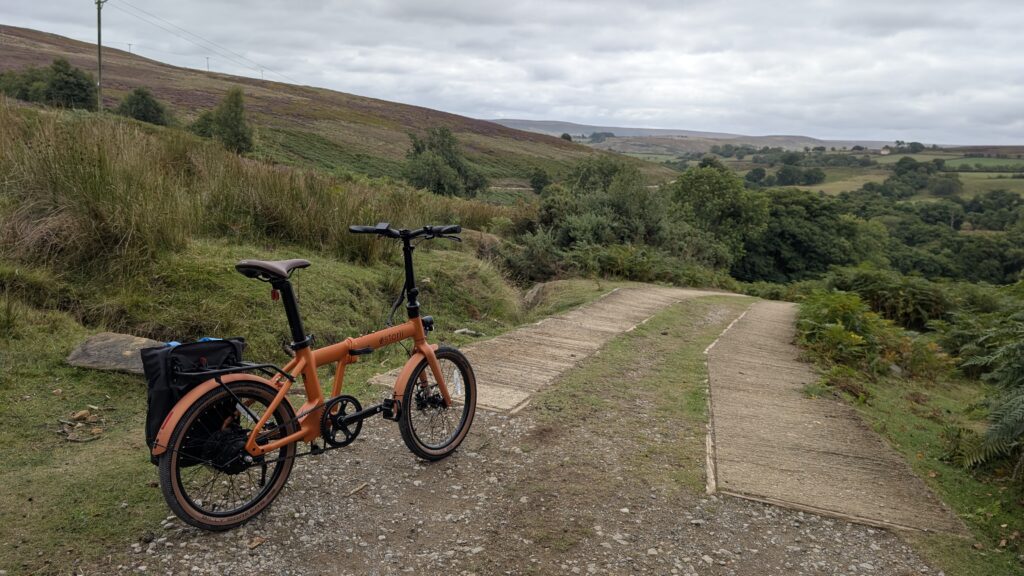 Estarli e20.x ride guide - top of bridleway