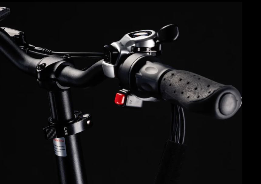 Pedibal cargo throttle.JPG