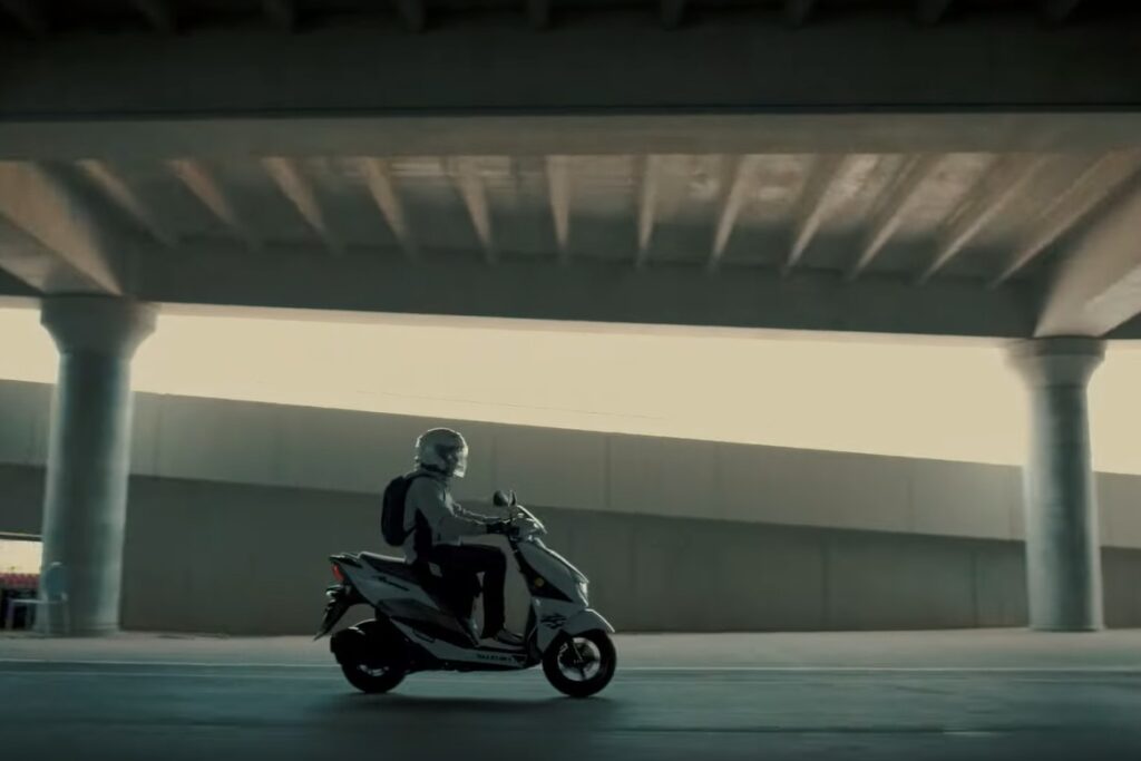 Suzuki moped