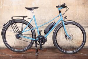 Sven Cycles The Swift Step Through e-bike.jpg