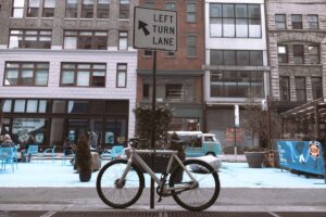 VanMoof in New York by Enrique Alarcon via Unsplash