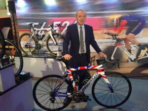 alan-sugar-his-custom-pinarello-image-twitter.jpg