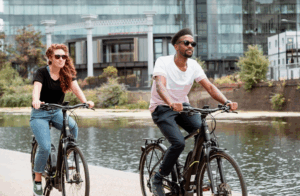e-bike riding in city &ndash; via shimano.PNG