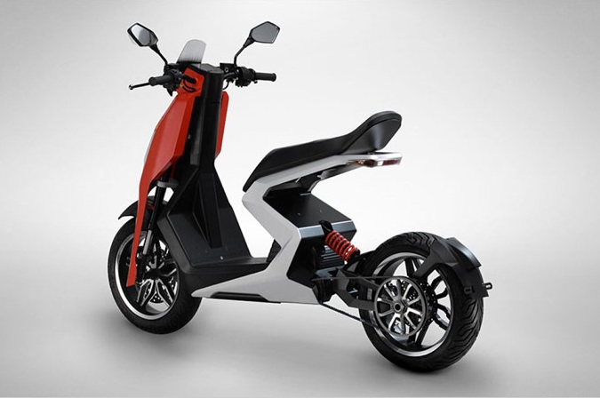 zapp_i300_persp_rear.jpg