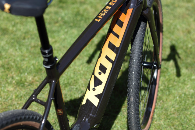  2021 kona libre el down tube.jpg