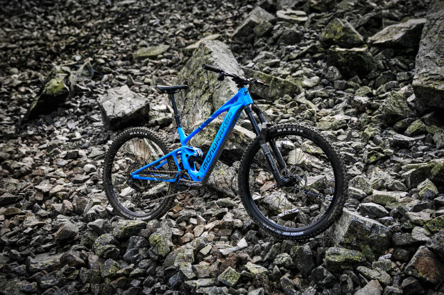 Mondraker Sly detail