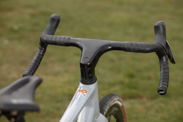 1816 Lenfer du nord sram axs mullet bar.jpg
