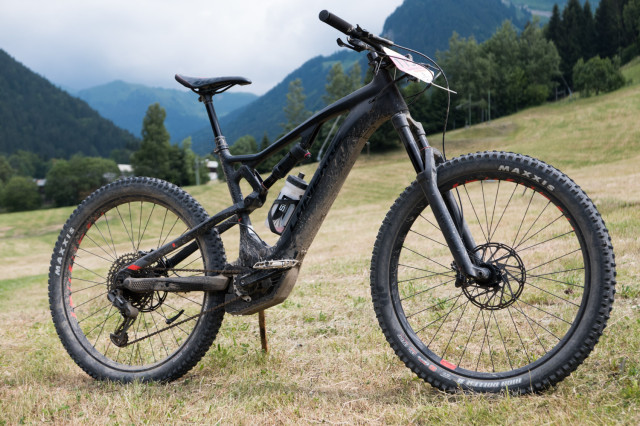 2019-Lapierre-Overvolt-Carbon-AMi-900-review-100.jpg