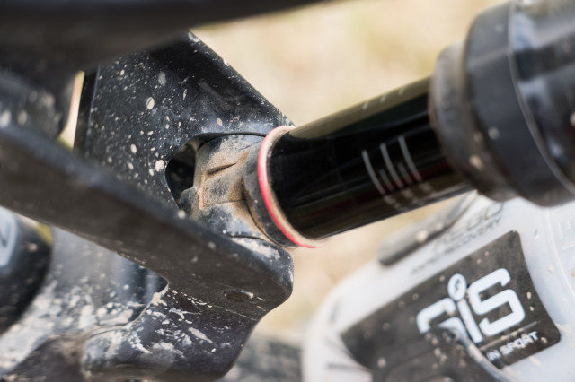 2019-Lapierre-Overvolt-Carbon-AMi-900-review-108.jpg