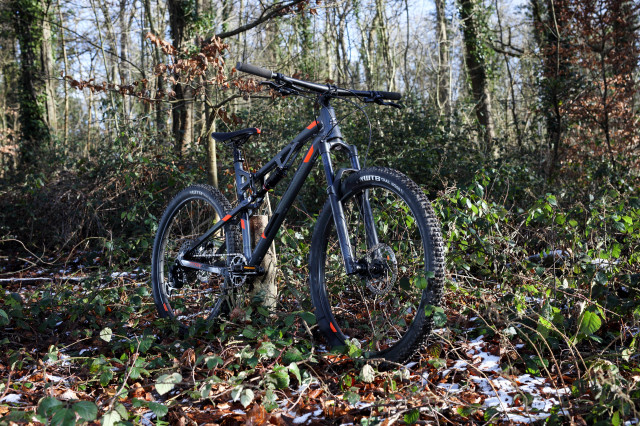 2020 Carrera Titan X hero 3q.jpg