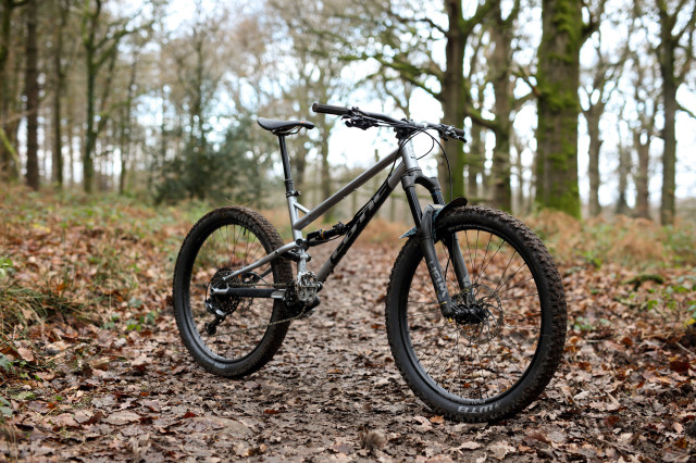 2020 Cotic Rocket Gold-14.jpg