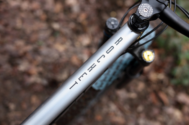 2020 Cotic Rocket Gold-15.jpg