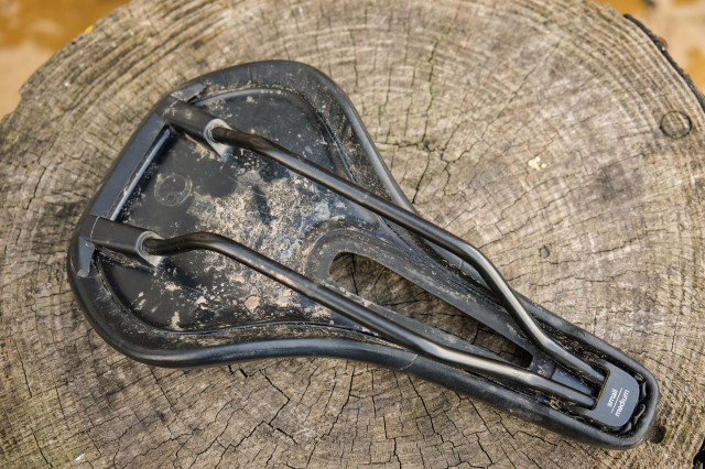 2020 Ergon SMC Sport Gel womens saddle-2.jpg