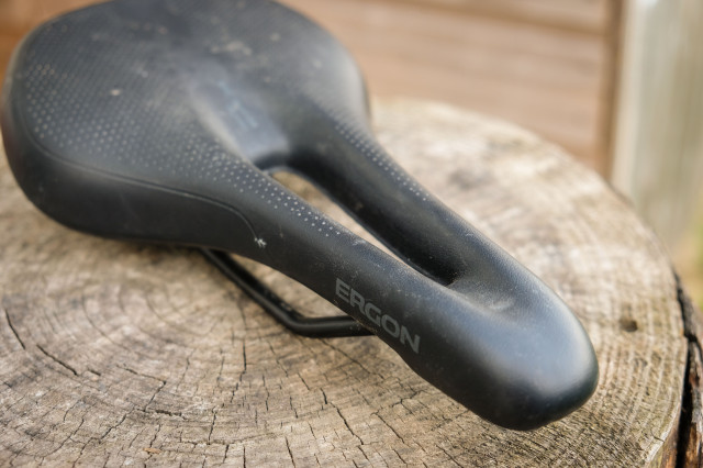 2020 Ergon SMC Sport Gel womens saddle-5.jpg