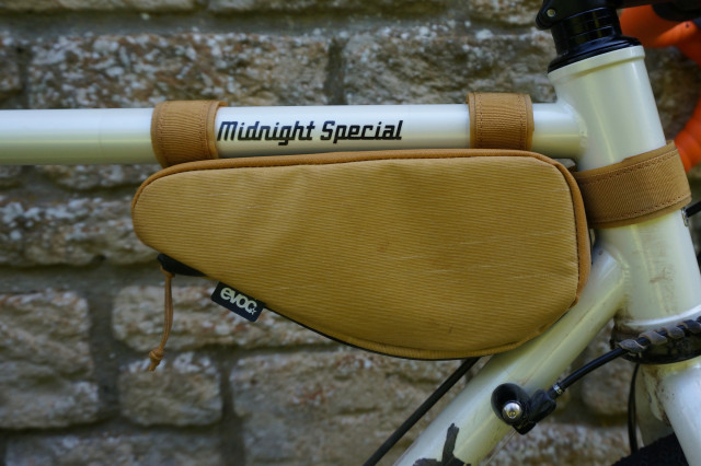 2020 Evoc Multi Frame Pack Surly.jpeg