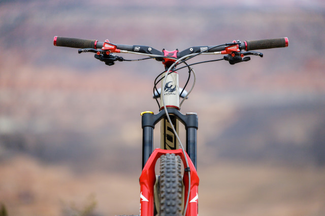 2020 Fasst Company Flexx bar whole.jpg