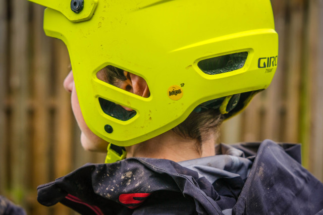 2020 Giro Tyrant helmet-9.jpg