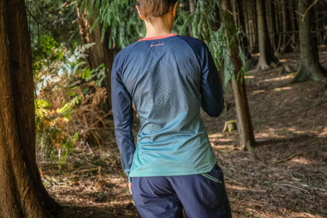 2020 Madison Flux Enduro womens jersey-1.jpg
