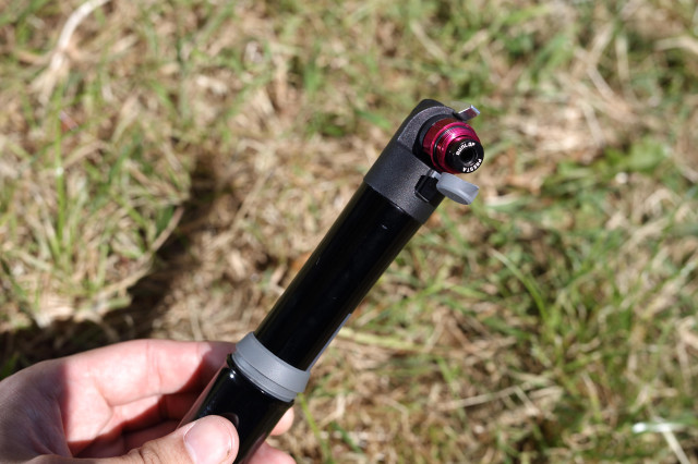 2020 Merida Pump telescope hand head.jpg