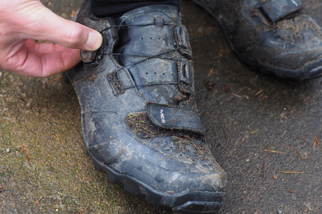 2020 Shimano ME 5 Trail shoe review boa.JPG