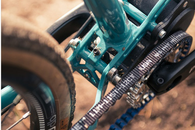 2020 Tout Terrain Scrambler Xplore GT II 28 pinion.JPG