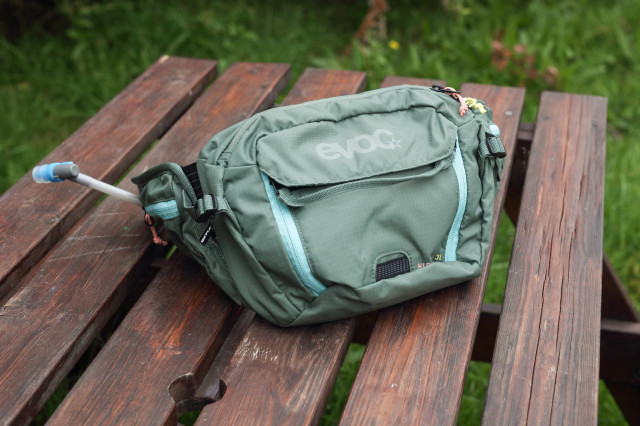 2020 evoc hip pack 3l.jpg