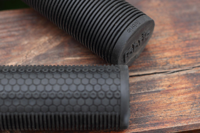 2020 fabric funguy grip close.jpg