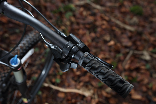 2020 giant talon 29 1 clamps.jpg