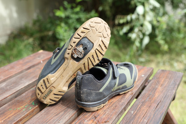 2020 giro ventana fastlace tread.jpg