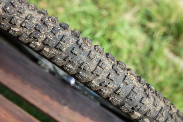 2020 specialized eliminator diagonal.jpg