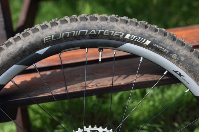 2020 specialized eliminator on rim.jpg