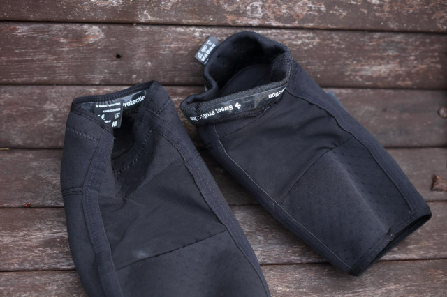 2020 sweet protection knee guards rear sili.jpg