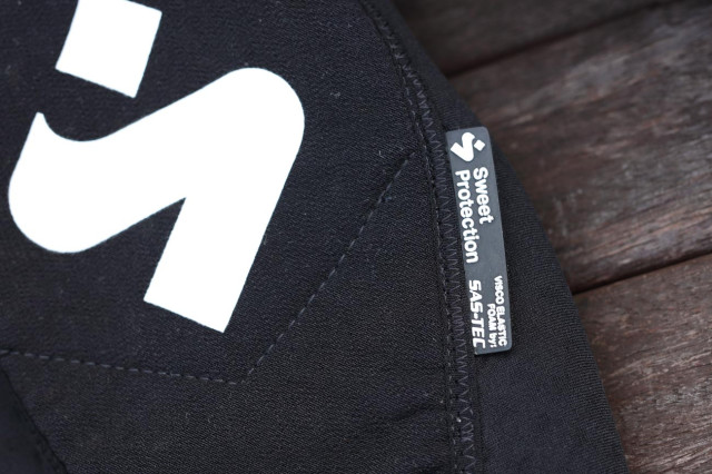 2020 sweet protection knee guards tag.jpg