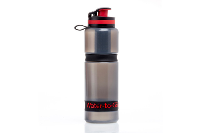 2020 water-to-go active bottle closed.jpg